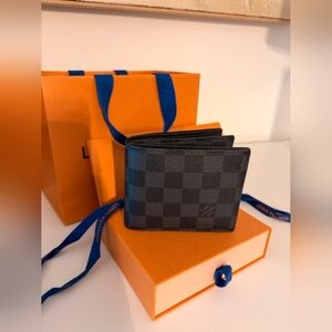 Louis Vuitton Amerigo Wallet